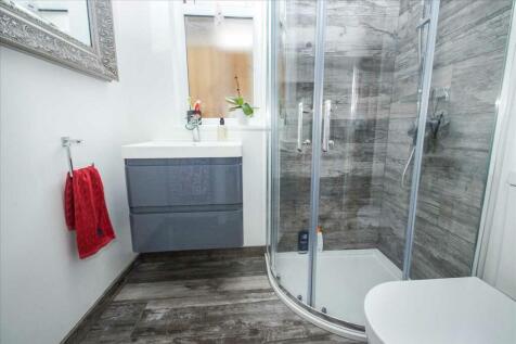 Family Shower Room