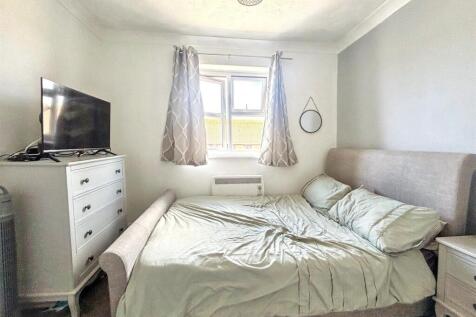 Bedroom.jpg