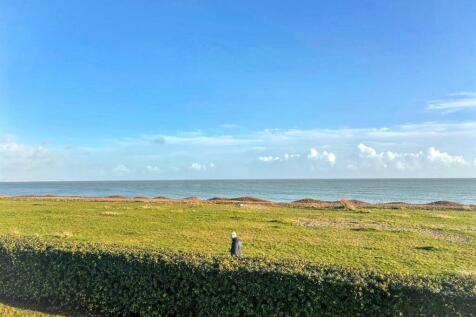 PHOTO-2025-12-10-14-41-47 (6).jpg