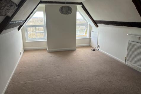 Third floor bedroom