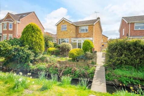 36 Kirkdale Road-3.jpg