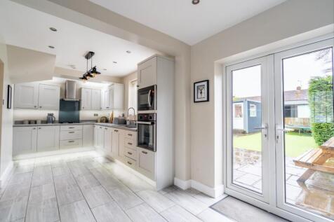 bramham ave-21.jpg