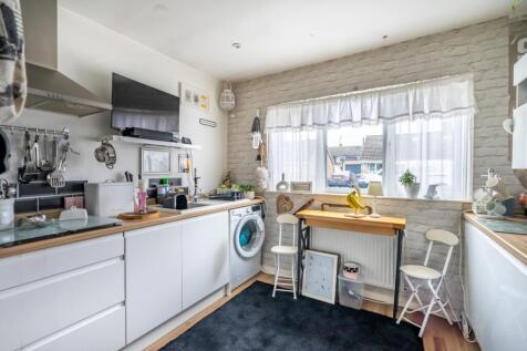 9 wordsworth crescent-1.jpg