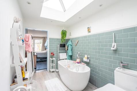 9 wordsworth crescent-10.jpg