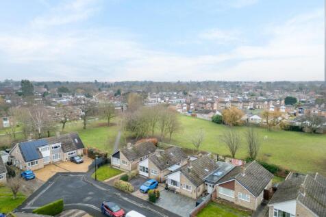 9 wordsworth crescent-1.jpg