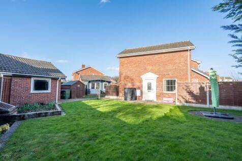 acorn close 31 sunny ext-2.jpg
