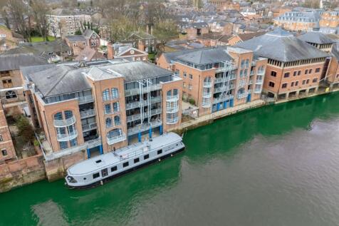 emperors wharf.jpg