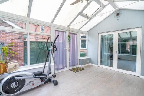 3 stephensons close-19.jpg