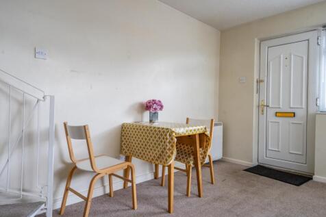 gresley court (9 of 12).jpg