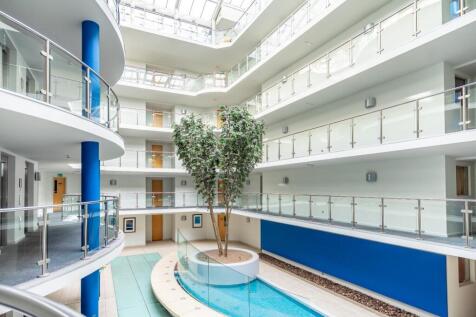 westgate apts.jpg