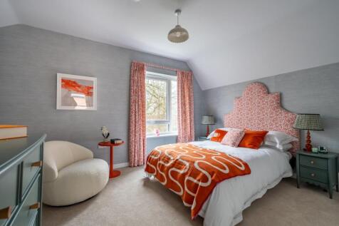 11. Show Home (44 of 80).jpg