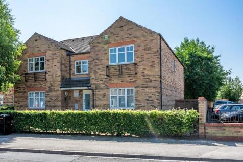 oaktree court.jpg