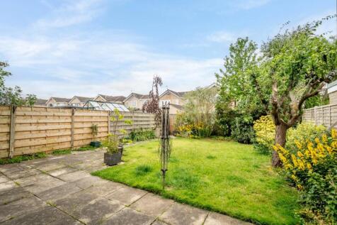 oaktree lane-7.jpg