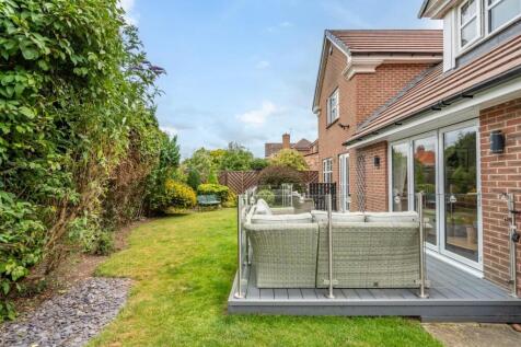 manor farm close-28.jpg