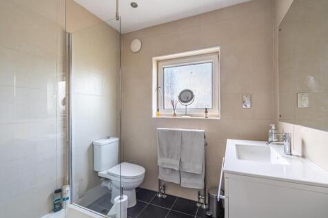 eastholme ave-38.jpg