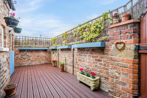 Terrace / Patio