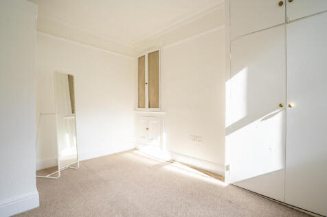 Ground floor Bedroom