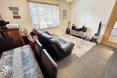 Snug lounge/games room