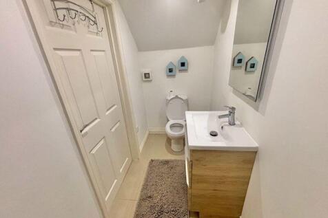 Ground floor WC