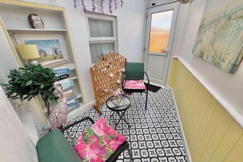 Garden room