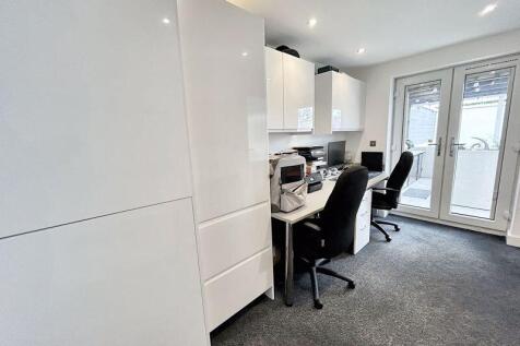 Office/utilty