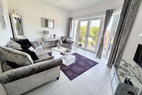 Rear Living Room
