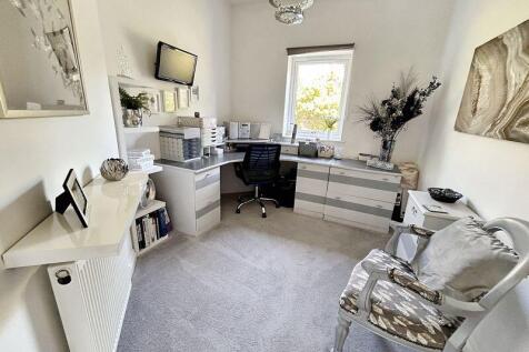 Study/Bedroom