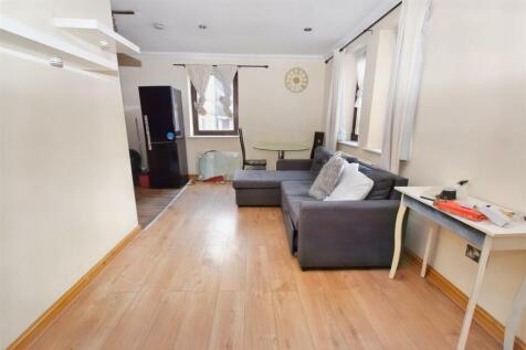 Living Room: