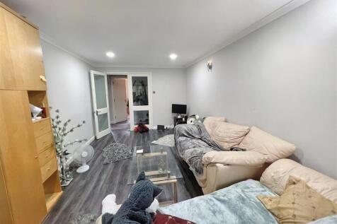 Lounge: