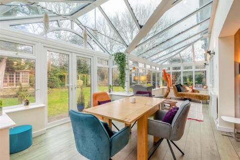 8637765-interior14.jpg
