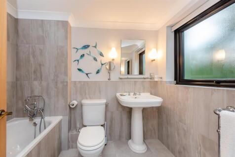 8617745-interior31.jpg