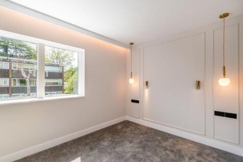 8646030-interior35.jpg