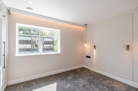 8646030-interior36.jpg