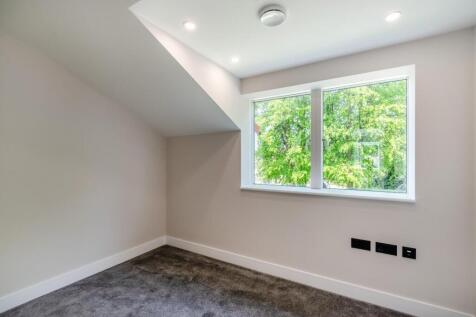 8646030-interior39.jpg