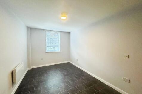 pbox-bedroom-330229.jpg