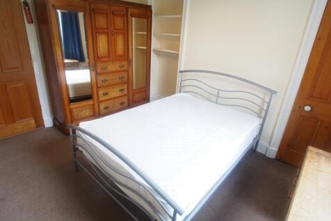 Bedroom 2 alt