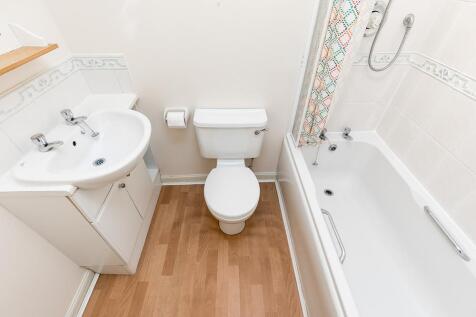 Bathroom (002)