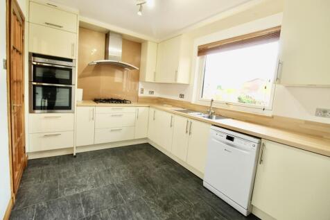 Dining Kitchenq