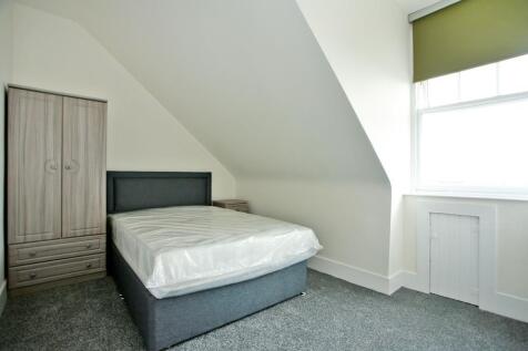 Bedroom 4 eves