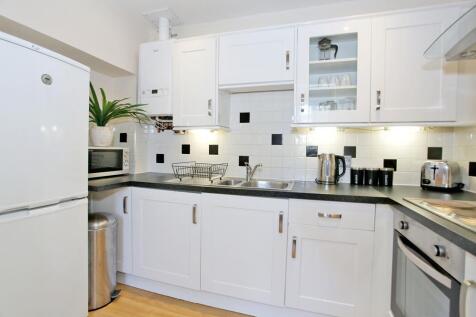 82E Kitchen