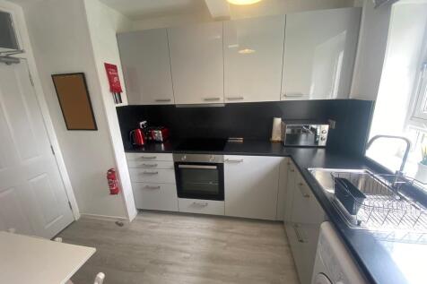 Kitchen (3)