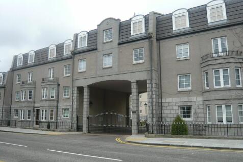 73 Fonthill Avenue - Exterior