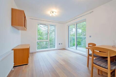 Jura House, Oakhill Grange Flat 73- (21) - 0491
