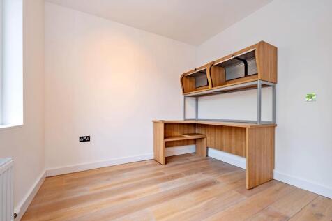 Jura House, Oakhill Grange Flat 73- (21) - 0546
