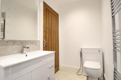 Shower room alt