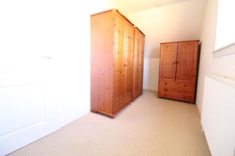 Walk-in wardrobe