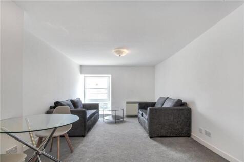 Lounge 2