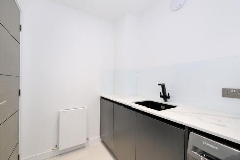 Utility Room 2