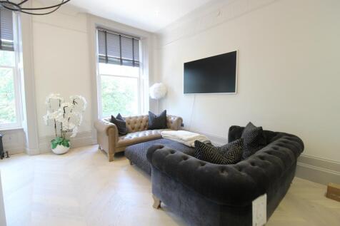 Lounge 2