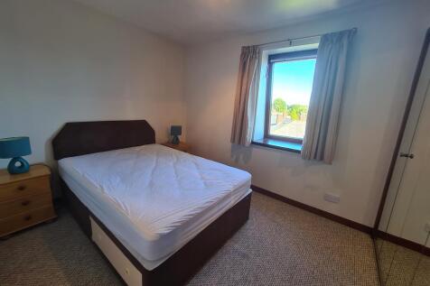 bedroom2